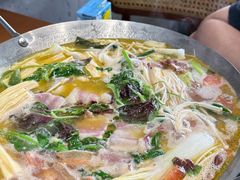-干老庆贵州留一手烤鱼·地摊火锅(财经大学店)
