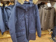 -优衣库(唐山爱琴海购物公园店)