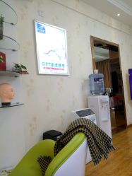 -成都苗方清颜专业祛痘