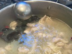 -一席地·本地鸡窝·杭帮鸡火锅(萧山银隆百货店)