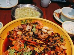 -休记光头香辣蟹干锅(绵竹店)