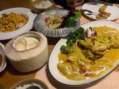 -暹罗酒肆泰餐厅酒吧