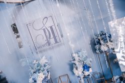 -曼格纳婚礼艺术中心(张江店)