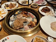 -韩京炭火烤肉自助料理(柯桥万达店)