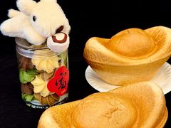 -红宝石·鲜奶小方·海派西点房(南丹店)