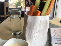 -穹六人间 people 6(岳阳路店)