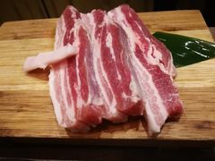 鲜猪五花-香猪坊韩国烤肉专属门店(魏公村店)