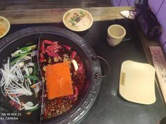 -宽板凳老灶火锅(南礼士路店)