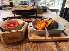 -蜜桃餐厅·伴山(湖滨商业街店)
