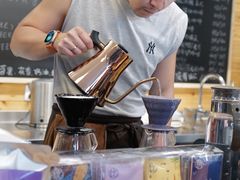-Be Lived Cafe比例咖啡(摩天轮店)