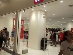 -优衣库(上海金桥国际商业广场店)