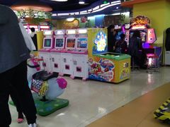 -爱玩嘉年华(龙湖曲江天街店)
