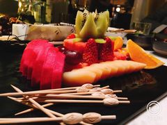 -The ROOF (通盈中心店)