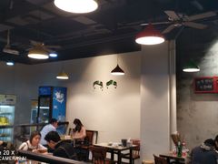 大堂-小郡肝串串香火锅(金桥店)