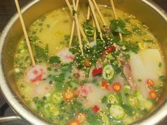 藤椒白汤锅底-觅香串串香·麻辣烫·冒菜(欧美广场店)
