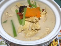 -原味田园·客家菜·土窑鸡(中航城君尚购物中心店)