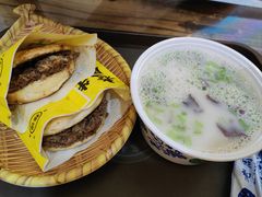 -穆得·老周家牛肉烧饼(普利街店)