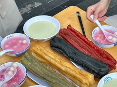 -李与白包子铺(桐梓林店)