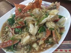 -班赞海鲜市场胖阿姨加工点