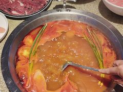 -茅草房·河畔园林火锅