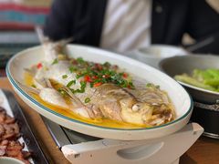 -蜜桃餐厅·伴山(湖滨商业街店)