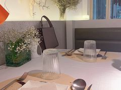 -春树下·树屋花房西餐厅(罍街AS1980店)