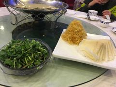 -丁老爷子苏香圆