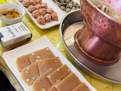 -鑫渔港海鲜本地菜·山海关浑锅(东戴河店)