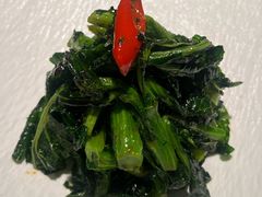 -滩外滩·本帮江浙菜(新天地店)