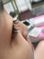 -吉吉靓甲美睫
