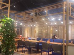 -渝信川菜 · 川味家常菜(财富购物中心店)