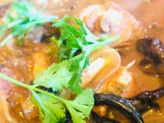 -闯关东东北农家菜(崂山石老人店)