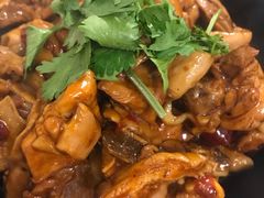 啫啫肥肠鸡-小郭私房菜·海肠捞饭店(学士街店)