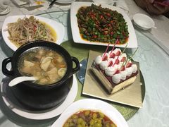 -琬苑鸽庄·川粤融合菜(解放碑总店)