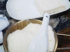 -乳仔牛牦牛汤锅 烤羊排(松潘古城店)