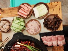 -黄潇洒老火锅(九眼桥宏济巷店)