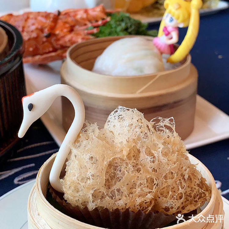 来自香港的创意粤菜，精致早茶量大味美