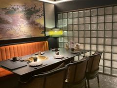 包厢-铭牛烧肉·和牛海鲜自助(高新月牙湖店)