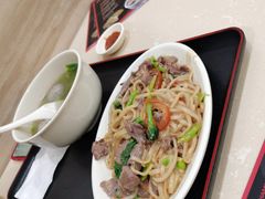 -飞厦老二手槌牛肉丸店