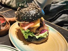 -DEEP·深美式餐吧(五棵松华熙LIVE店)