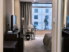 -武汉汉口火车站东方建国大酒店