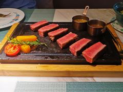 澳洲特拉克拉M3肉眼牛排-蜜桃花开·中西融合菜E&W(南长街店)