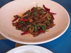 -一坐一忘云南菜(嘉里中心店)
