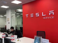 -TESLA 特斯拉(深圳观澜特斯拉直营钣喷中心)