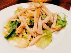 烟熏鸡胸色拉-宝莱纳啤酒花园餐厅PAULANER BRAUHAUS Nanjing(广州路店)