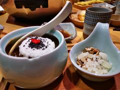 -野山舂·贵州现舂酸汤火锅(鸿通城店)