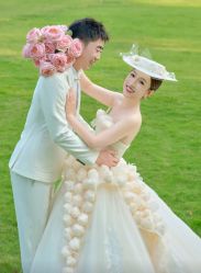 -第一夫人婚纱摄影(南京店)