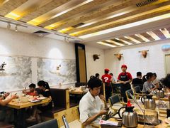 大堂-为什么牛潮汕牛肉火锅(万胜广场店)