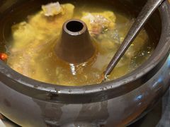 -云海肴·汽锅鸡·云南菜(天山百盛优客店)