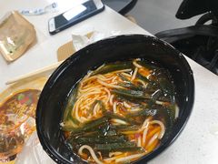 酸辣粉-罗森尼娜(德思勤店)